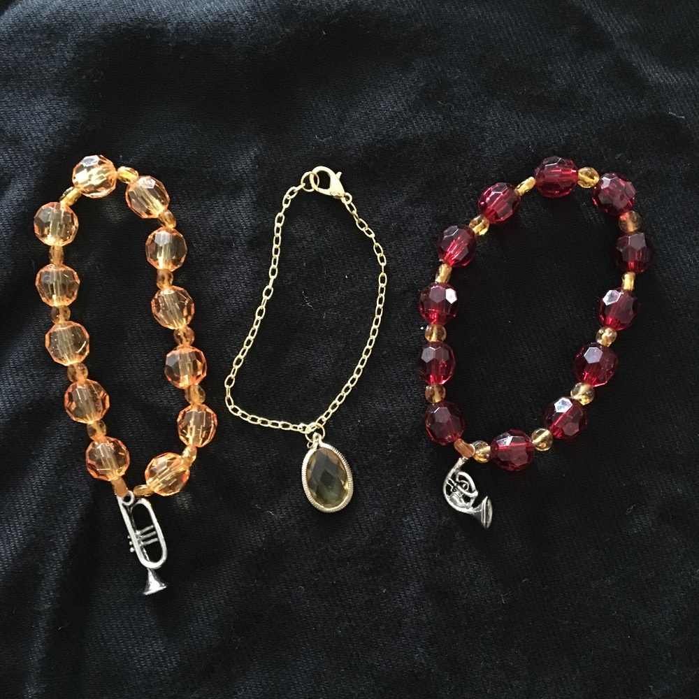 Set of 3 Beaded Bracelets w/ Horn Charms & Pendant
